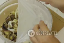Мариновані баклажани із цибулею та оцтом - Крок 7 Мариновані баклажани із цибулею та оцтом - Крок 7