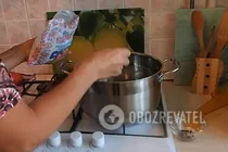 Мариновані помідори з оцтом і перцем - Крок 4 Мариновані помідори з оцтом і перцем - Крок 4