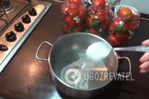 Маринованные помидоры с чесноком - Шаг 4 Маринованные помидоры с чесноком - Шаг 4