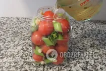 Малосольные помидоры с сельдереем - Шаг 6 Малосольные помидоры с сельдереем - Шаг 6