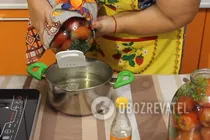 Швидкі малосольні помідори - Крок 9 Швидкі малосольні помідори - Крок 9