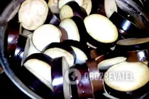 Мариновані баклажани з овочами і зеленню - Крок 1 Мариновані баклажани з овочами і зеленню - Крок 1