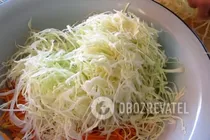 Моченые яблоки в капусте - Шаг 2 Моченые яблоки в капусте - Шаг 2