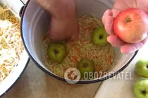 Моченые яблоки в капусте - Шаг 5 Моченые яблоки в капусте - Шаг 5