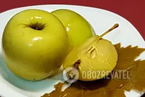 Моченые яблоки с медом и мелиссой - Шаг 7 Моченые яблоки с медом и мелиссой - Шаг 7