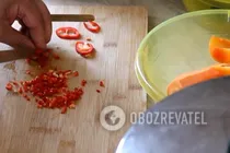 Квашеные баклажаны с кинзой и овощами - Шаг 1 Квашеные баклажаны с кинзой и овощами - Шаг 1