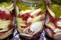Мариновані кабачки з червоною смородиною - Крок 8 Мариновані кабачки з червоною смородиною - Крок 8
