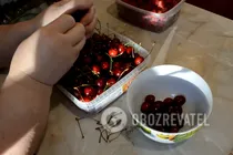 Компот из абрикосов и вишни - Шаг 1 Компот из абрикосов и вишни - Шаг 1