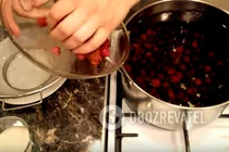Компот из вишни с косточкой - Шаг 4 Компот из вишни с косточкой - Шаг 4