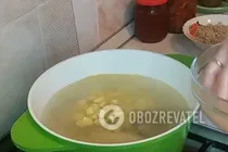 Рассольник с перловкой и томатной пастой - Шаг 2 Рассольник с перловкой и томатной пастой - Шаг 2