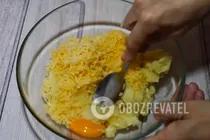 Ленивые картофельные пончики - Шаг 2 Ленивые картофельные пончики - Шаг 2
