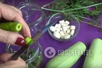 Мариновані кабачки з хріном - Крок 2 Мариновані кабачки з хріном - Крок 2