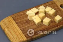 Картопляні пончики із шинкою - Крок 2 Картопляні пончики із шинкою - Крок 2