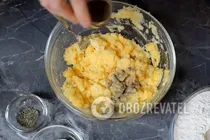 Простые клецки с сыром - Шаг 3 Простые клецки с сыром - Шаг 3
