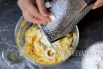 Простые клецки с сыром - Шаг 4 Простые клецки с сыром - Шаг 4