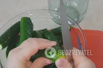 Квашеные огурцы с укропом - Шаг 1 Квашеные огурцы с укропом - Шаг 1
