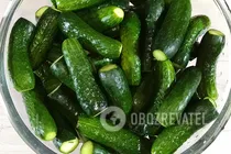 Мариновані огірки з солодким перцем - Крок 1 Мариновані огірки з солодким перцем - Крок 1