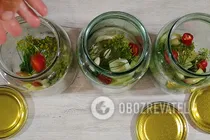 Мариновані огірки з солодким перцем - Крок 6 Мариновані огірки з солодким перцем - Крок 6