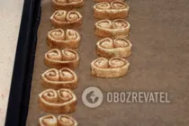 Вушка із цукром та корицею - Крок 8 Вушка із цукром та корицею - Крок 8
