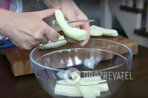 Маринованные кабачки с помидорами - Шаг 2 Маринованные кабачки с помидорами - Шаг 2