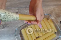 Каннеллоні з сиром і шпинатом - Крок 3 Каннеллоні з сиром і шпинатом - Крок 3