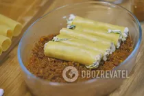 Канелоні під соусом "Болоньез" - Крок 6 Канелоні під соусом "Болоньез" - Крок 6