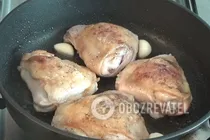 Курячі крокети з сиром - Крок 2 Курячі крокети з сиром - Крок 2