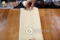 Слоеные ушки с шоколадом - Шаг 2 Слоеные ушки с шоколадом - Шаг 2