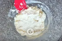 Сирні вушка в духовці - Крок 3 Сирні вушка в духовці - Крок 3