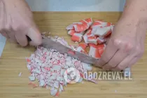 Крокеты с крабовыми палочками - Шаг 1 Крокеты с крабовыми палочками - Шаг 1