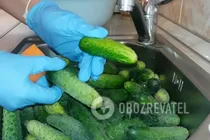 Маринованные огурцы с укропом и уксусом - Шаг 1 Маринованные огурцы с укропом и уксусом - Шаг 1