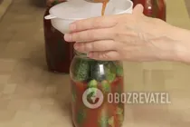 Мариновані огірки "Кривава Мері" - Крок 8 Мариновані огірки "Кривава Мері" - Крок 8