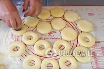 Дрожжевые пончики на молоке - Шаг 6 Дрожжевые пончики на молоке - Шаг 6