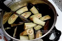 Квашеные баклажаны с овощами и сахаром - Шаг 2 Квашеные баклажаны с овощами и сахаром - Шаг 2