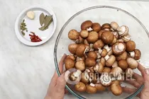 Маринованные грибы "Закусочные" - Шаг 1 Маринованные грибы "Закусочные" - Шаг 1