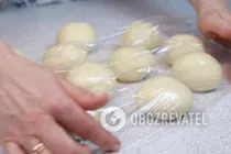 Листкові булочки із сиром - Крок 9 Листкові булочки із сиром - Крок 9