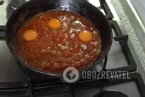 Яичница с помидорами - Шаг 4 Яичница с помидорами - Шаг 4