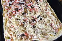 Піца з морепродуктами - Крок 6 Піца з морепродуктами - Крок 6