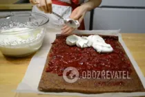 Рулет с вишней - Шаг 15 Рулет с вишней - Шаг 15