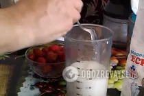 Молочний коктейль в блендері - Крок 2 Молочний коктейль в блендері - Крок 2