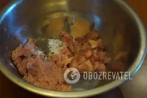 Домашня куряча ковбаса в харчовій плівці - Крок 2 Домашня куряча ковбаса в харчовій плівці - Крок 2
