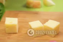 Канапе с сыром и виноградом - Шаг 1 Канапе с сыром и виноградом - Шаг 1