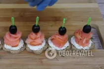 Канапе з лососем - Крок 6 Канапе з лососем - Крок 6