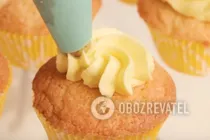 Лимонні капкейкі - Крок 7 Лимонні капкейкі - Крок 7