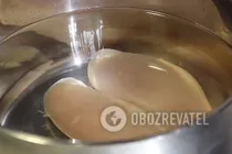 Сырный суп с курицей - Шаг 1 Сырный суп с курицей - Шаг 1