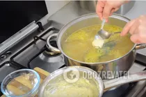 Куриный суп с клецками - Шаг 10 Куриный суп с клецками - Шаг 10