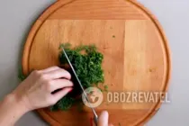 Сметанно-чесночный соус - Шаг 1 Сметанно-чесночный соус - Шаг 1