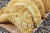 Чебуреки на пиві - Крок 8 Чебуреки на пиві - Крок 8