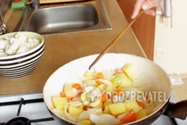 Суп-пюре з цвітної капусти - Крок 1 Суп-пюре з цвітної капусти - Крок 1