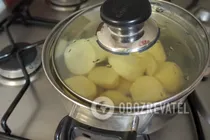 Сырный суп-пюре - Шаг 1 Сырный суп-пюре - Шаг 1